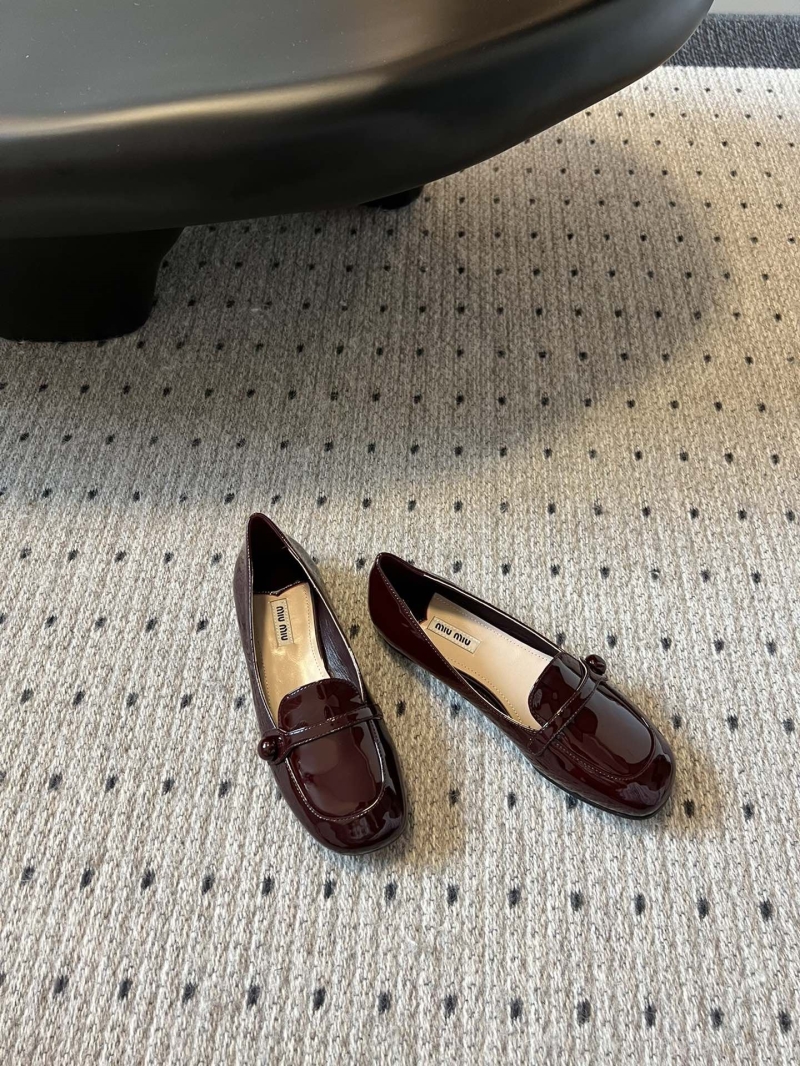 Miu Miu flat shoes